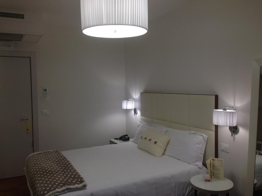 Hotel Piero Della Francesca Ареццо Екстер'єр фото