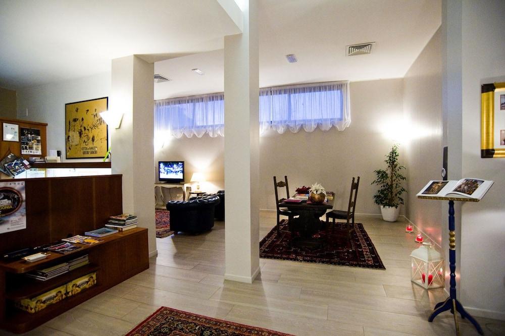 Hotel Piero Della Francesca Ареццо Екстер'єр фото