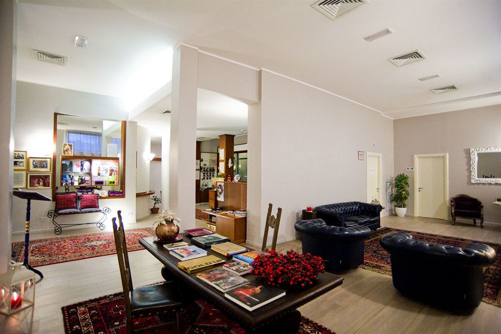 Hotel Piero Della Francesca Ареццо Екстер'єр фото